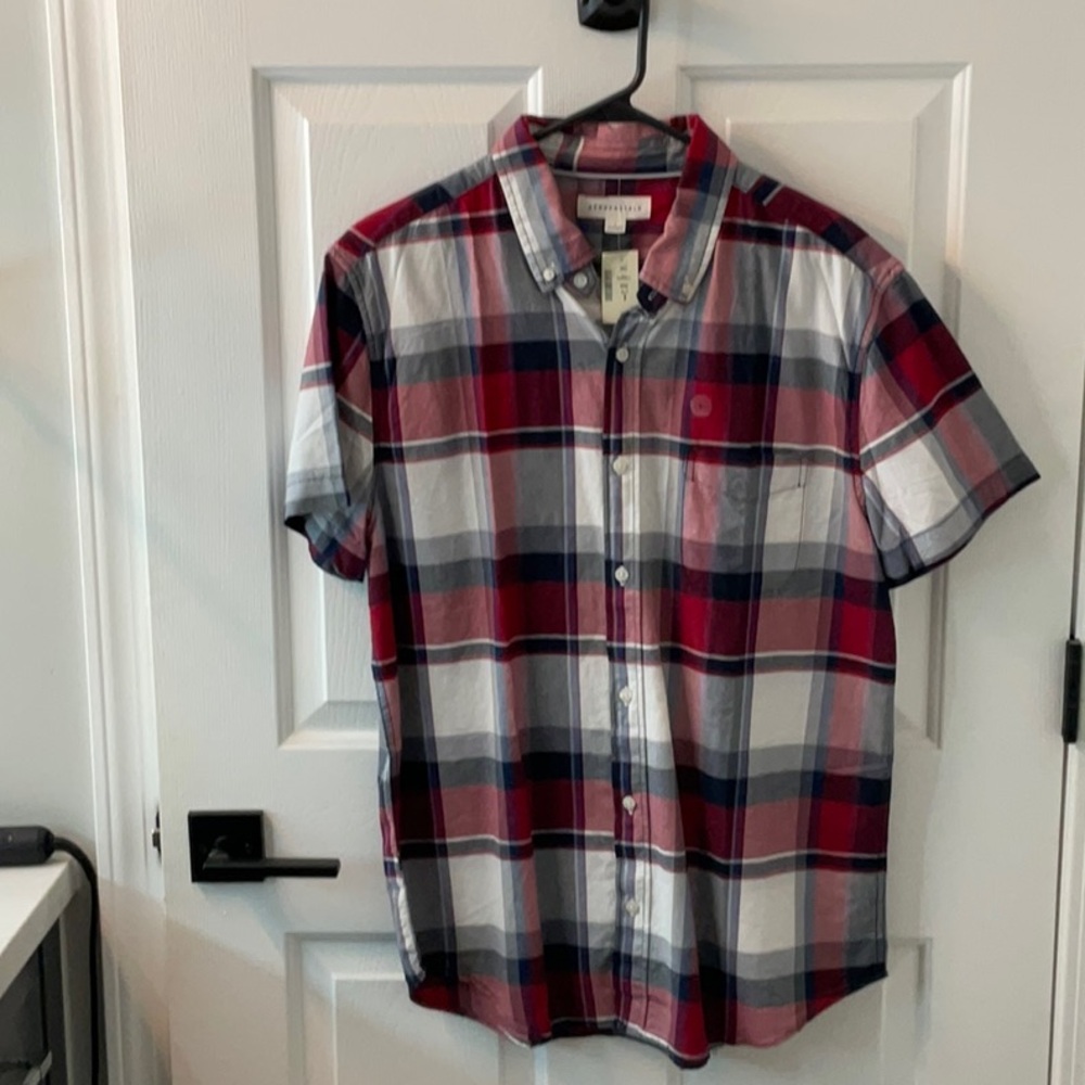 Aeropostale multi color button men’s shirt